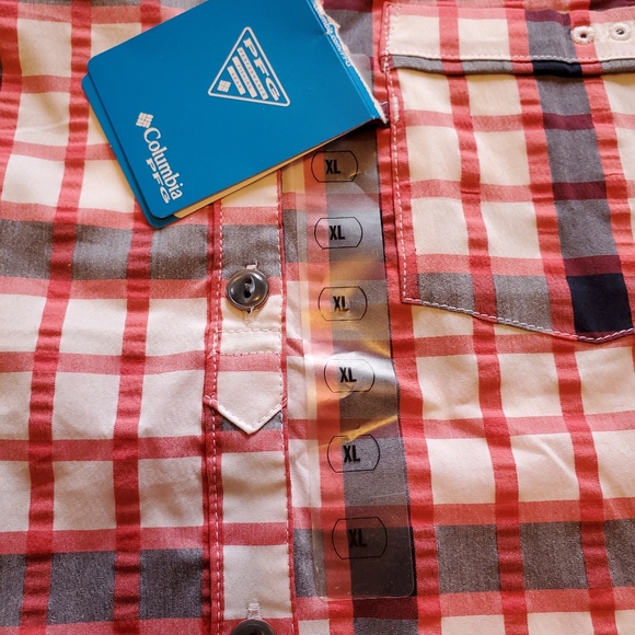 Columbia PFG Button up Shirt - Picture 3 of 12